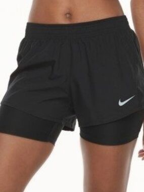 Nike Women's Black 2-in-1 Running Shorts